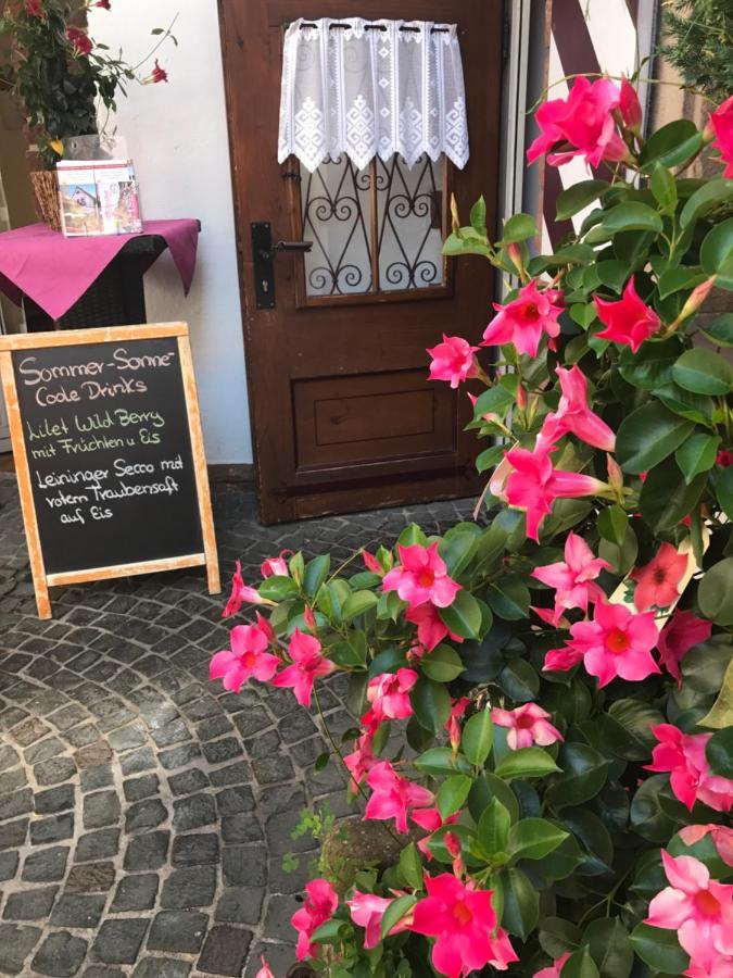 Landgasthaus "Zum Engel" 诺伊莱宁恩 外观 照片