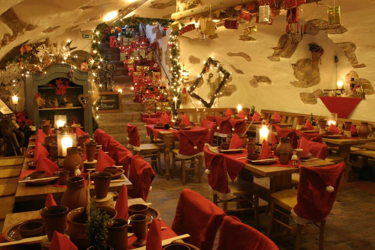 Landgasthaus "Zum Engel" 诺伊莱宁恩 外观 照片